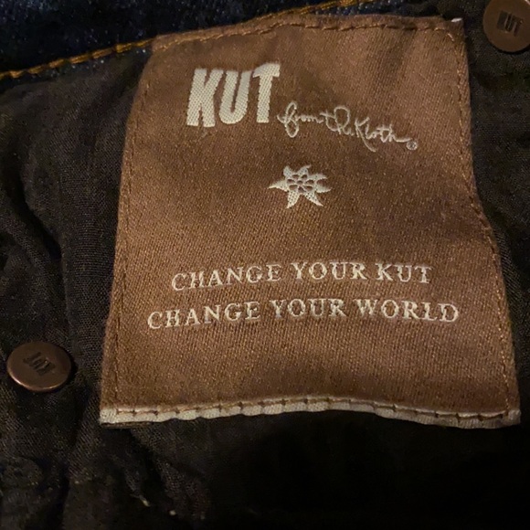 Kut from the Kloth Jeans Amy Ankle Straight Leg denim with distressed accent. 0 - Picture 8 of 10